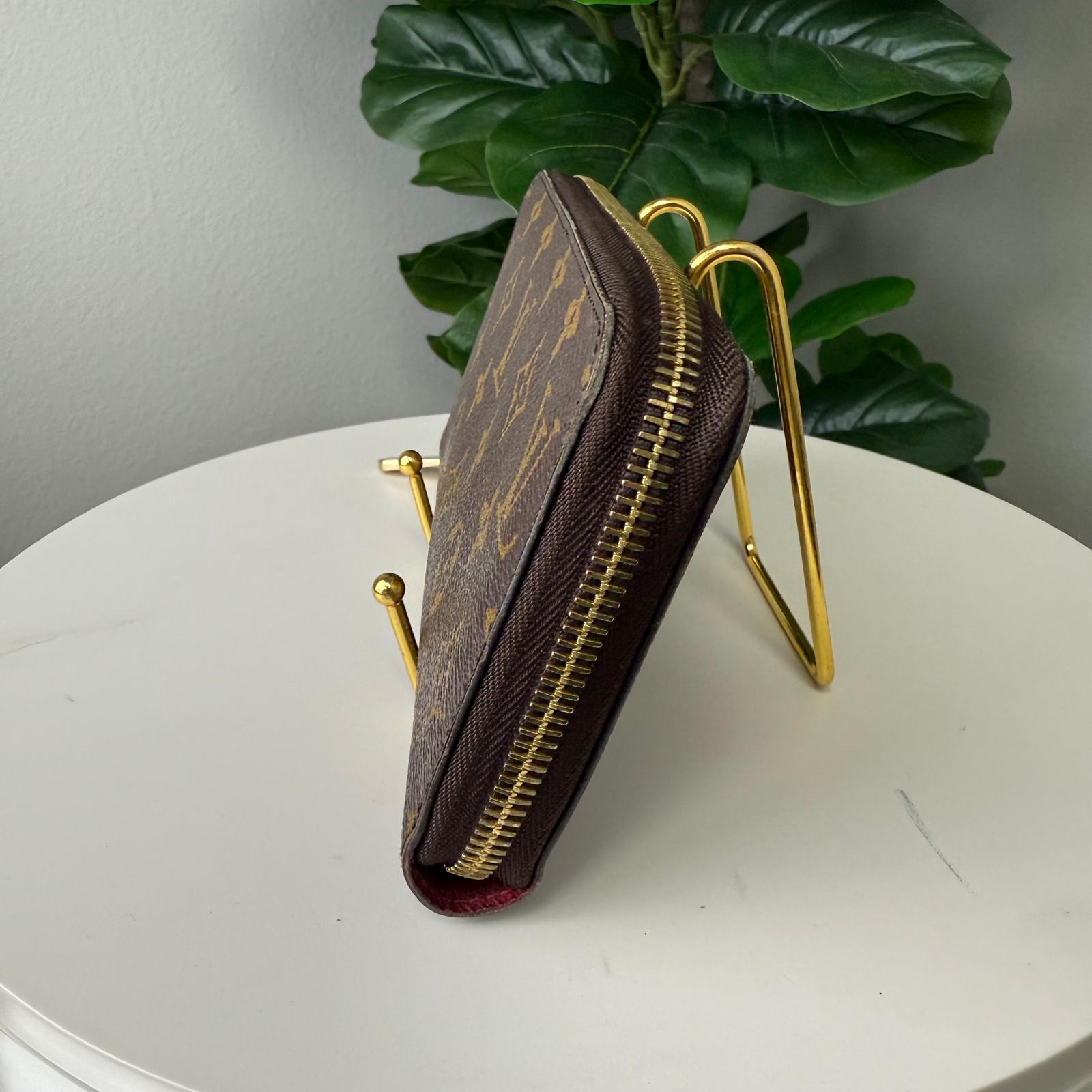 💎LIMITED EDITION Louis Vuitton Monogram Canvas Long Wallet Fuchsia