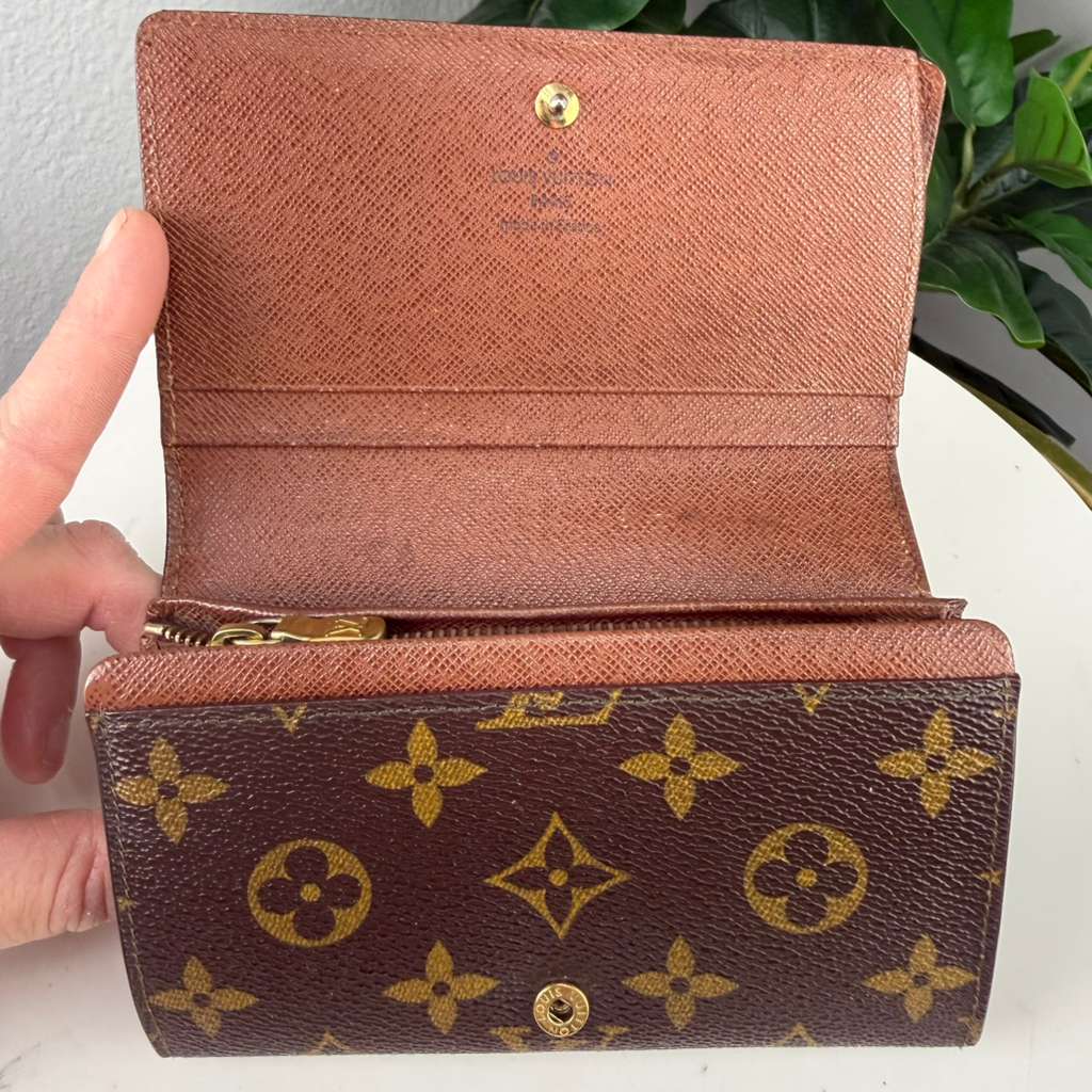 Authentic Louis Vuitton Monogram Porte-Monnaie Billets Tresor Bifold Wallet