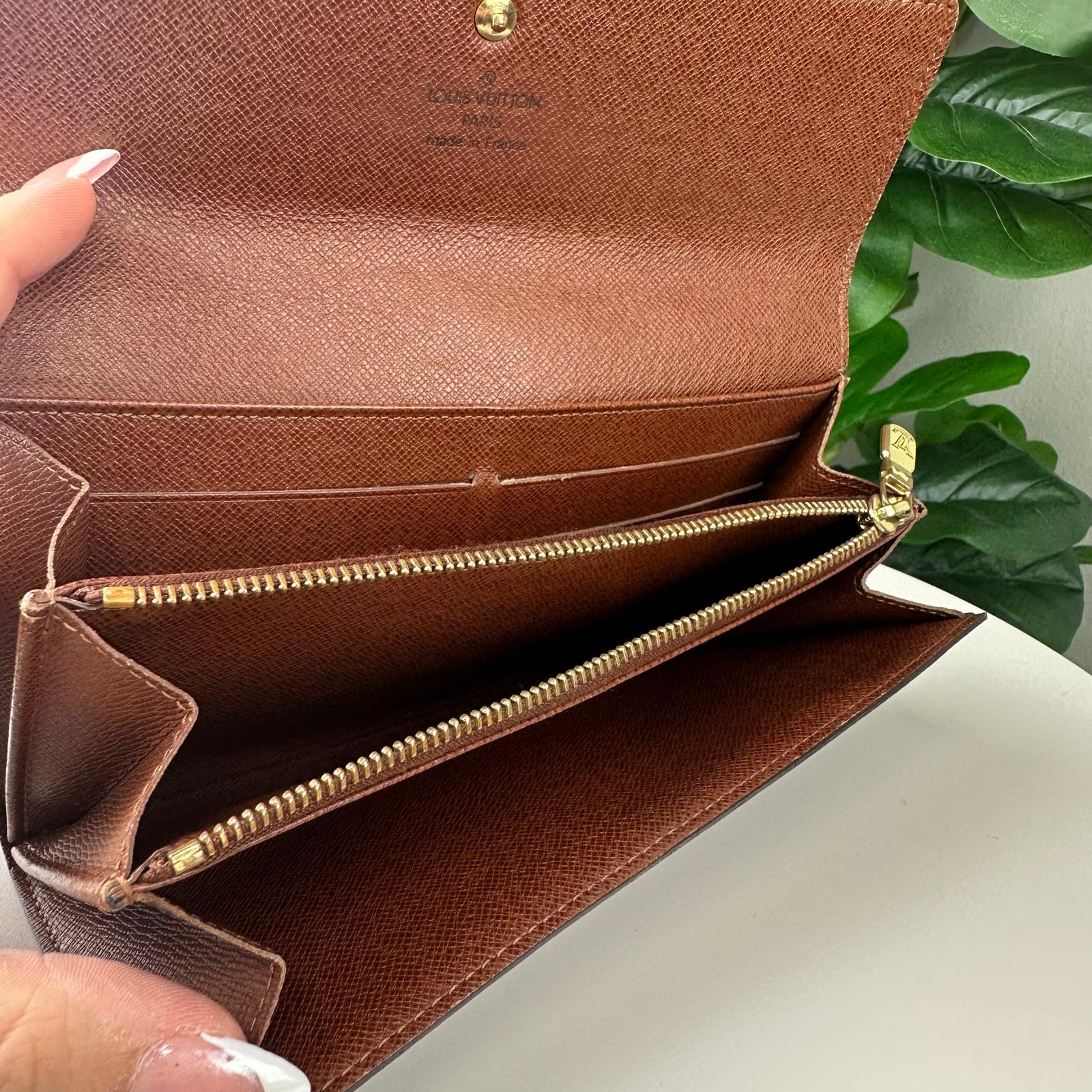 💎✨Authentic  Louis Vuitton Sarah Wallet