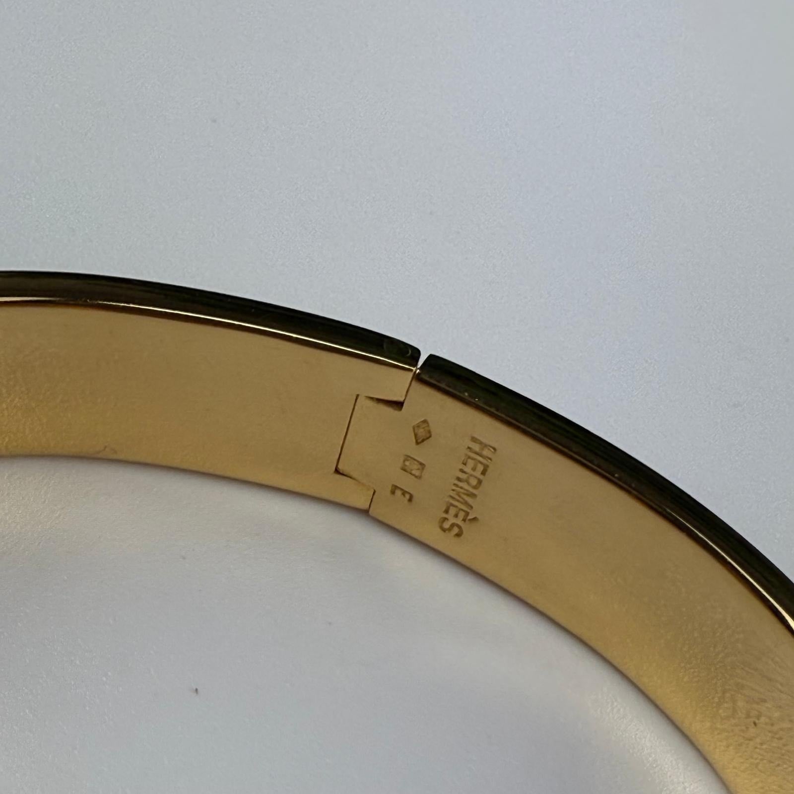 A112💎✨Authentic HERMÈS Clic H Bracelet White with Gold Hardware Size 6 3/4
