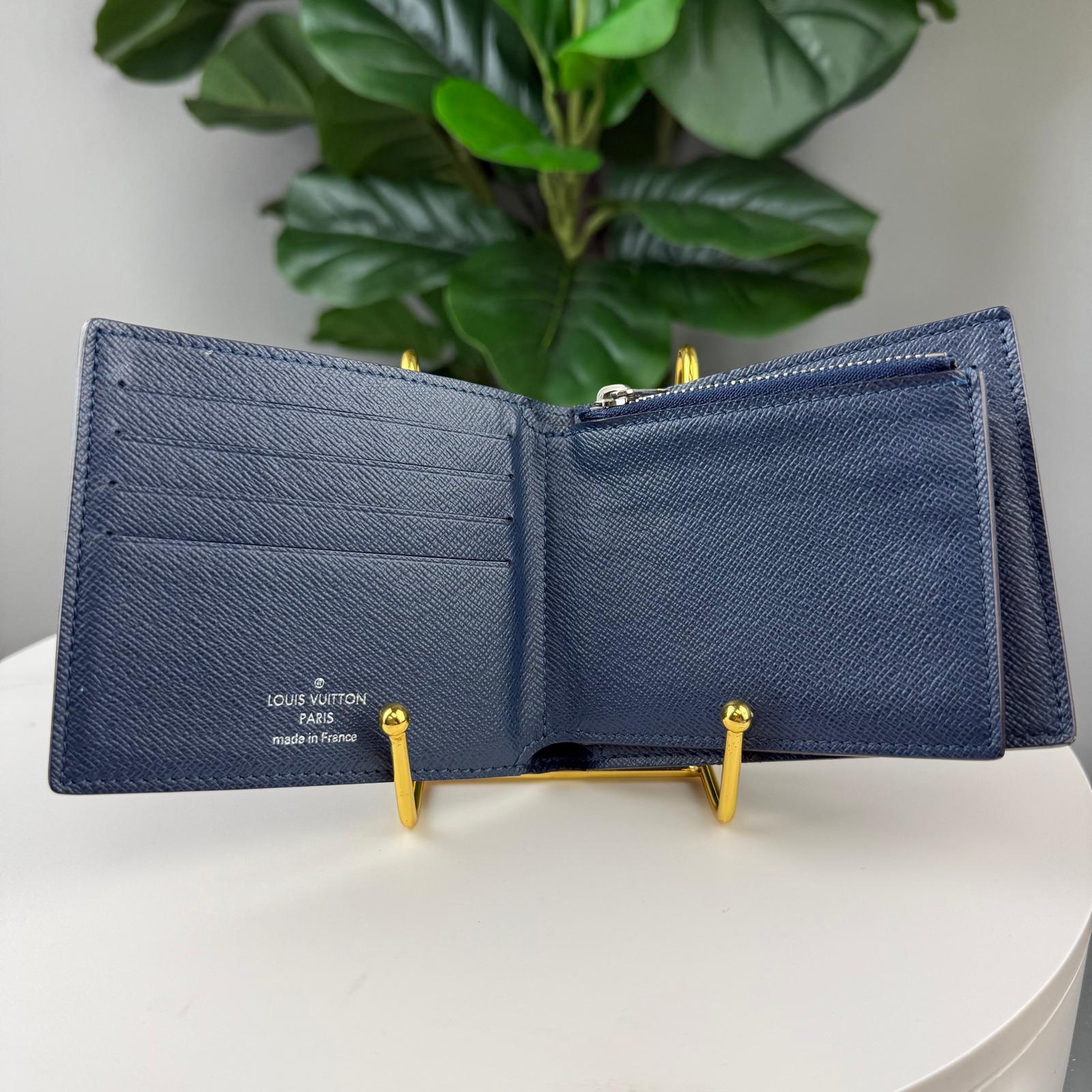 Authentic Louis Vuitton Navy Blue Leather Wallet Elegant Bifold/Card Organizer