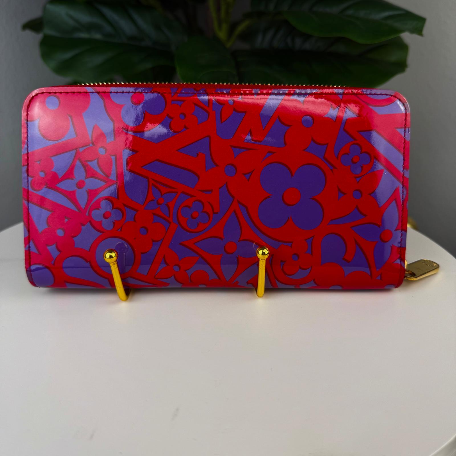 Authentic Louis Vuitton Monogram Vernis Leather Rose Indien Wallet