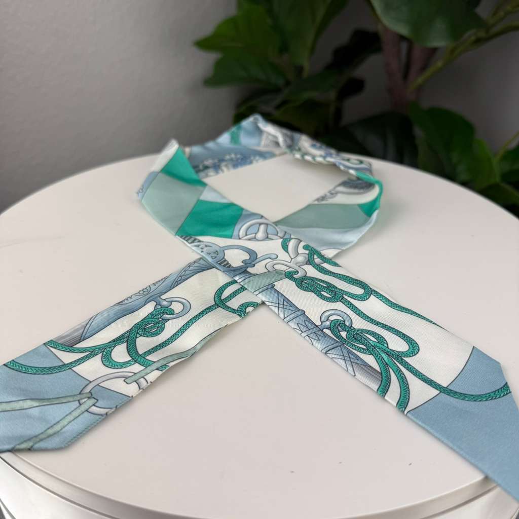 Authentic Hermes Cliquetis Twilly