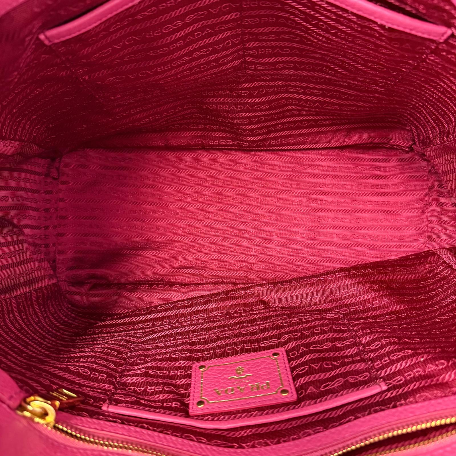 💎Authentic Prada Vitello Daino Tote Bag Pink