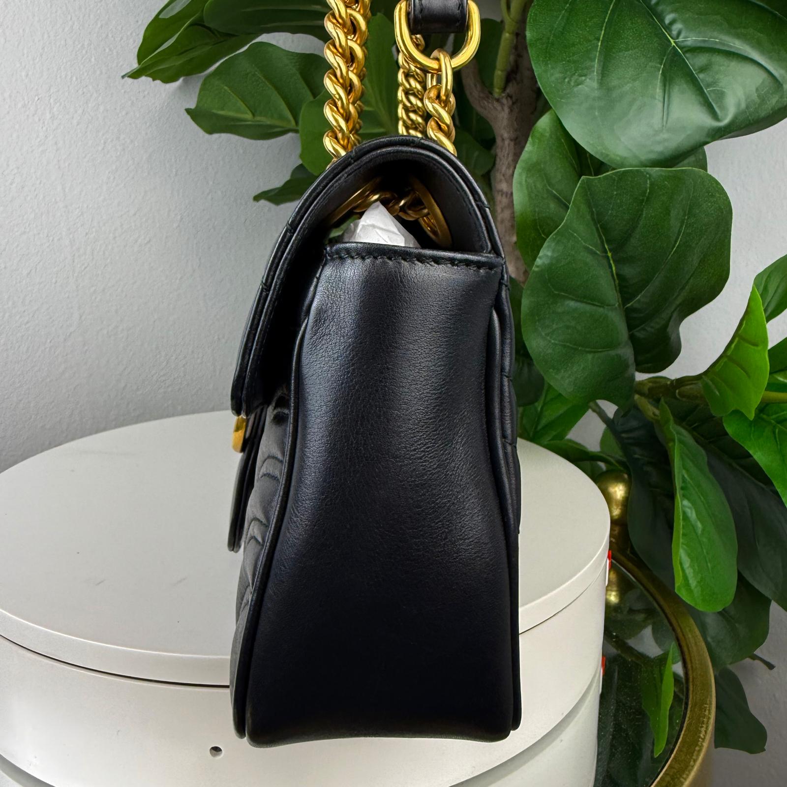 Authentic Gucci GG Marmont Matelasse Shoulder Bag