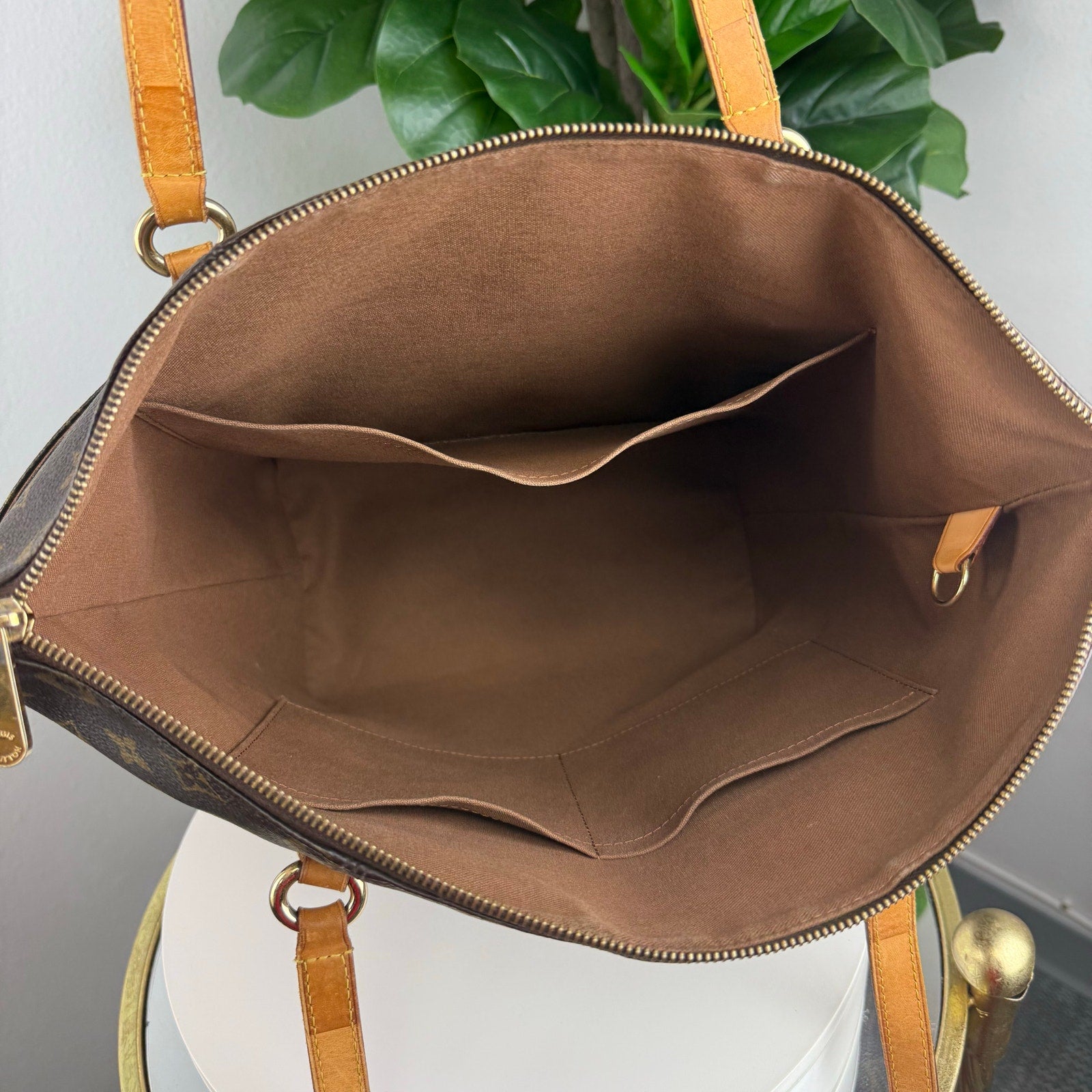 Authentic Louis Vuitton Totally MM Shoulder Bag