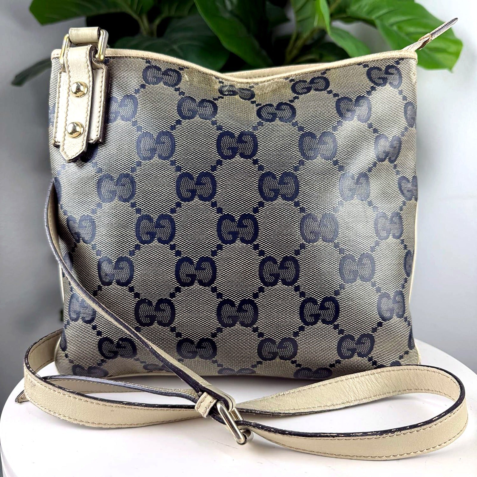 Authentic Gucci GG Canvas Crossbody Bag