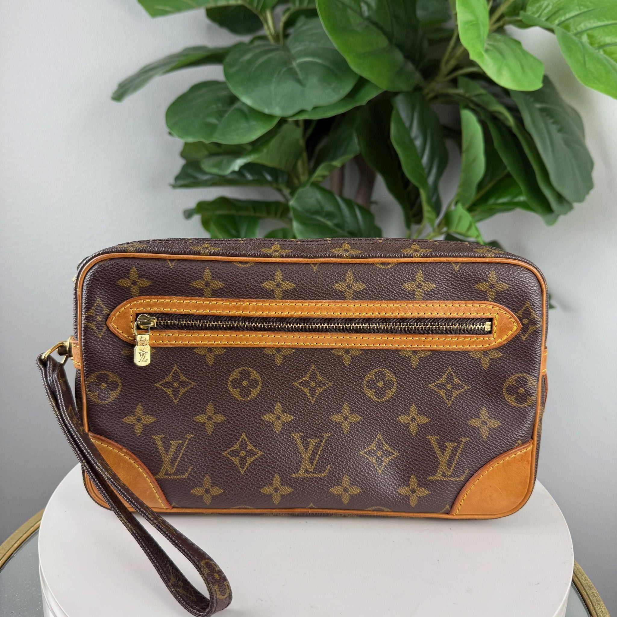 LV Marly Dragonne clutch - back