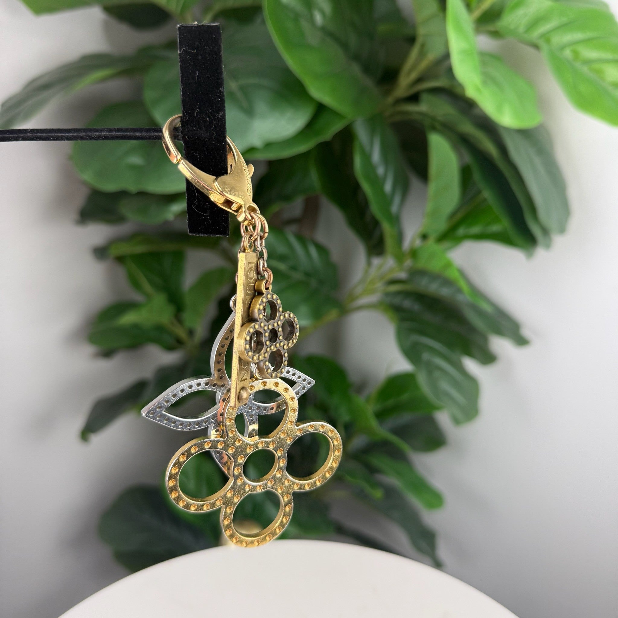 Louis Vuitton monogram flower bag charm - view 4